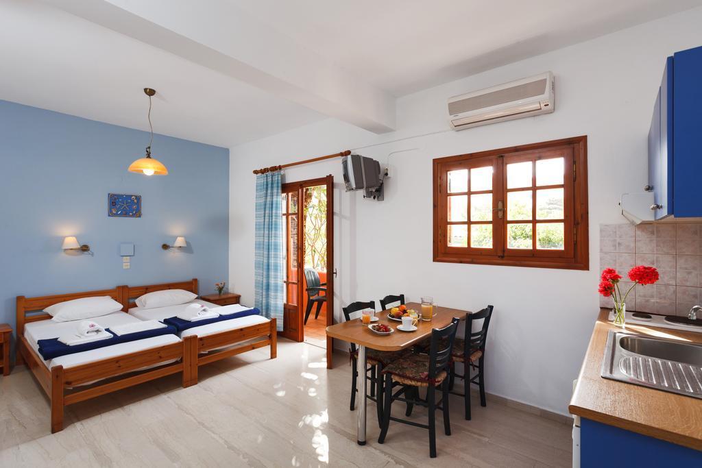 Flisvos Rooms Plakias Room photo